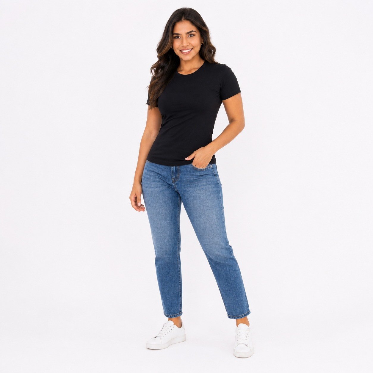 camiseta-baby-look-feminina-preta-03-frente-tres-quartos